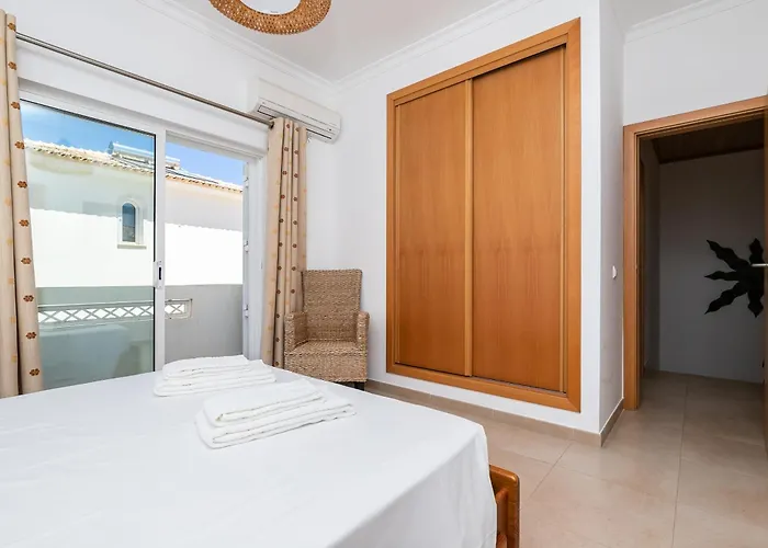 Ferienhaus Amoreira Ii 23v3 By Algarvemanta *